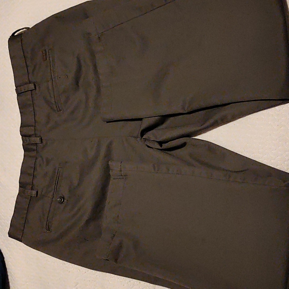 Khakis - Picture 4 of 4